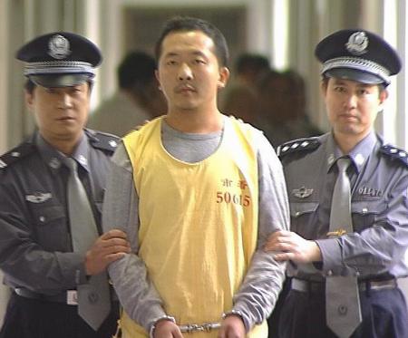 泷泽萝拉 白妖精海报